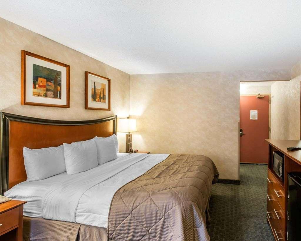 Quality Inn And Conference Center Greeley Downtown Δωμάτιο φωτογραφία